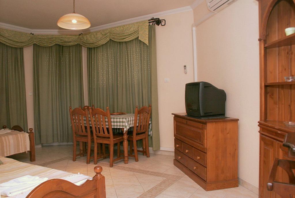 Апартаменты Margareta Apartmanhaz Хайдусобосло Номер фото
